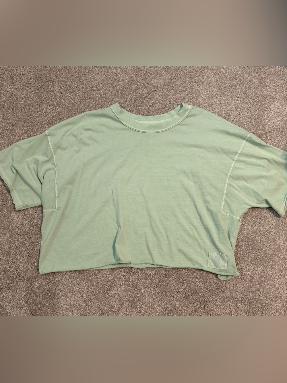 Free People Movement crop tee sz M